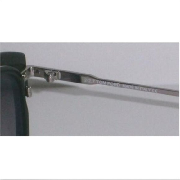 Tom Ford Mia 02 TF574 Sunglasses 52-22-140 main image 4